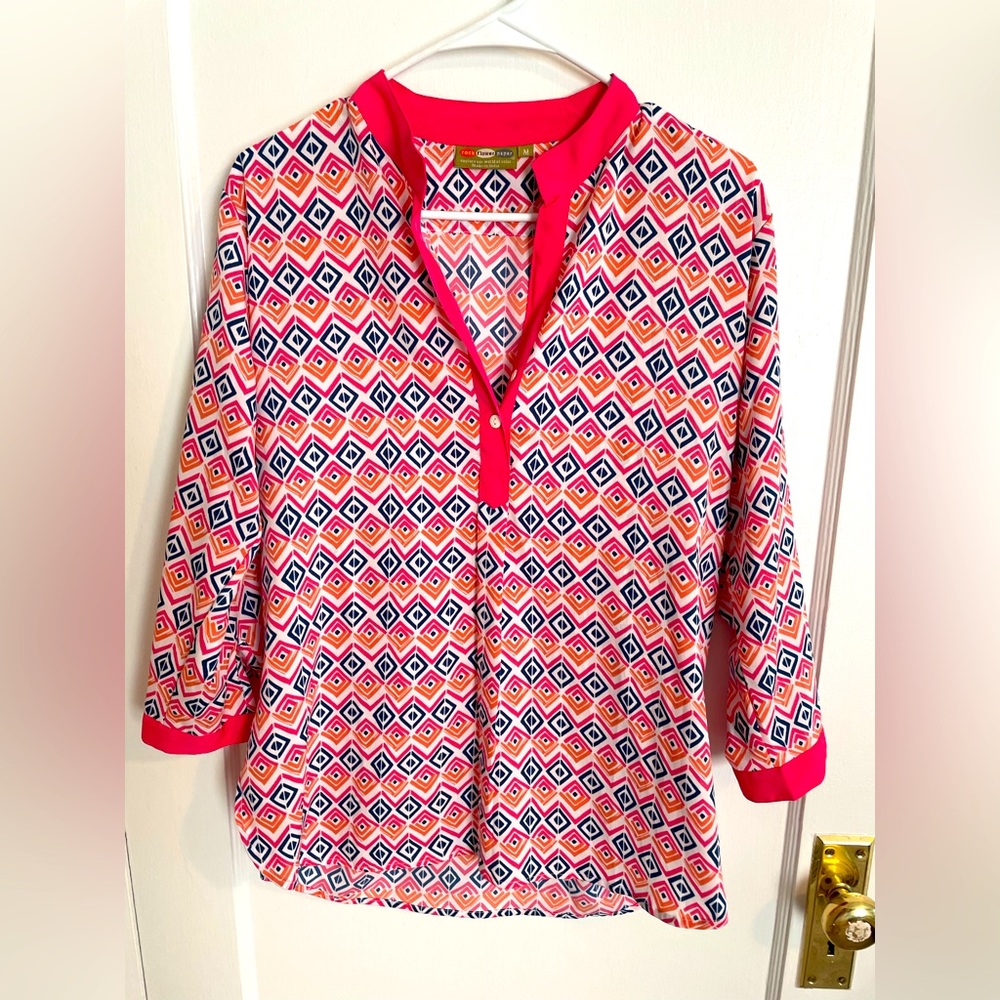 rock • flower • paper shirt